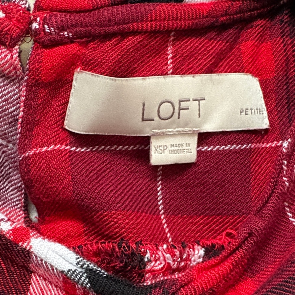 Loft Top - Picture 2 of 9